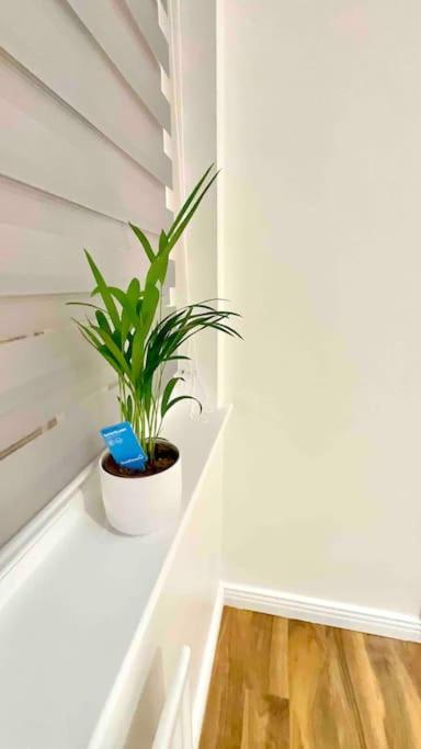 A Beautiful Stylish 2 Bedroom Apartment -City Of Λονδίνο Εξωτερικό φωτογραφία